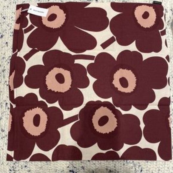 NWT Marimekko Pieni Unikko Cushion Cover - Picture 2 of 4